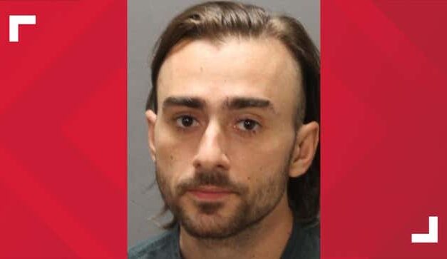 Florida Man’s Racist Rampage Stemmed from a Cheese Stick and a Slim Jim