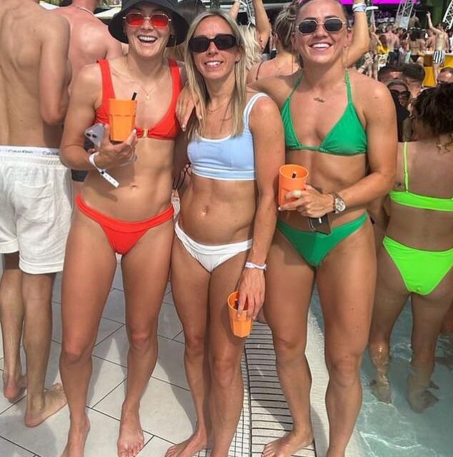Irish striker refuses to shake player’s hand after her holiday with ex