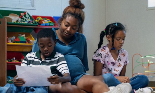 Review: ‘Earth Mama,’ Savanah Leaf’s portrait of Black motherhood, is a quietly extraordinary debut
