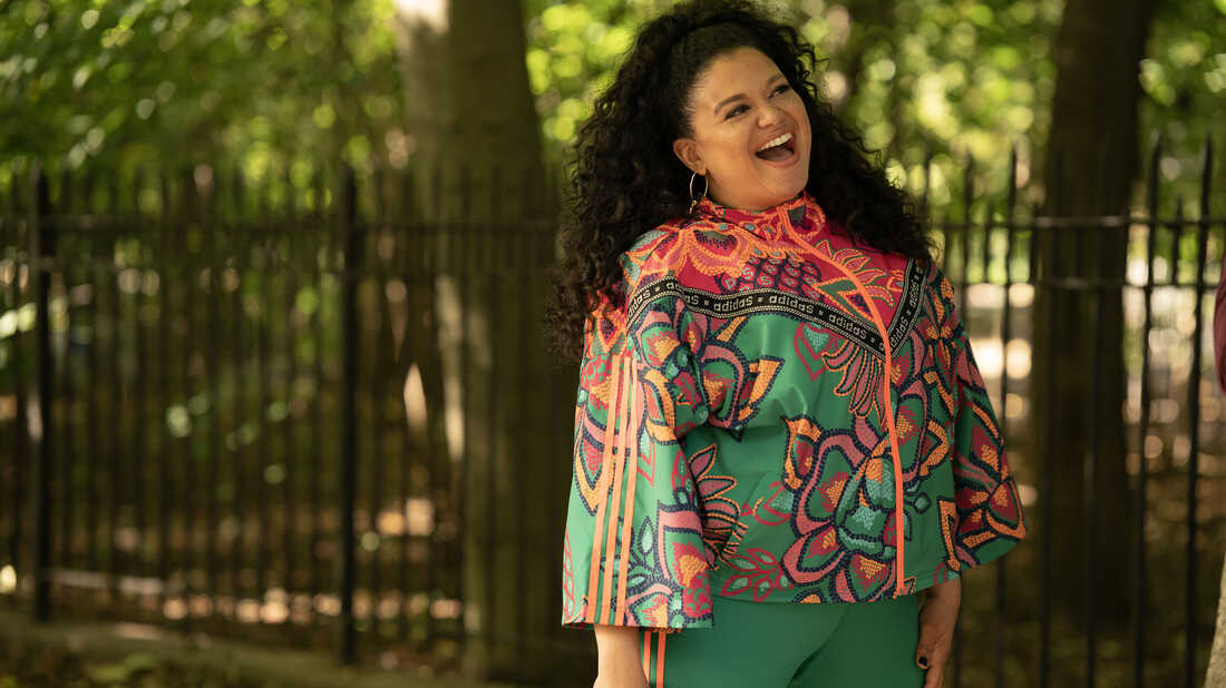 Michelle Buteau’s winsome ‘Survival of the Thickest’ is a natural selection  : Pop Culture Happy Hour