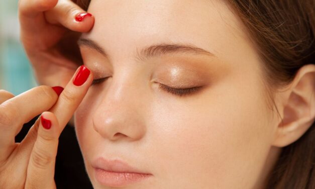 Our Editors’ Favorite Eyeshadow Sticks Will Simplify Your Eye Makeup Routine