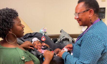 Milwaukee organization helping mothers navigate breastfeeding