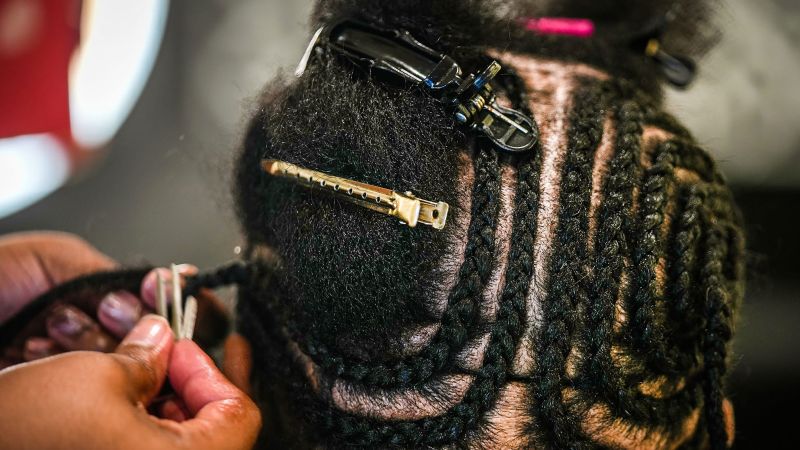 A legal battle in Texas over a Black student’s hairstyle has renewed calls for a national CROWN Act. Here is what that means | CNN