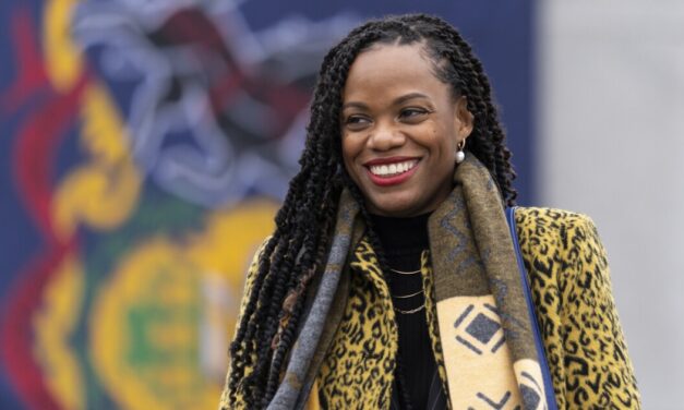 Summer Lee launches Congressional re-election bid, promising both change and reinvestment
