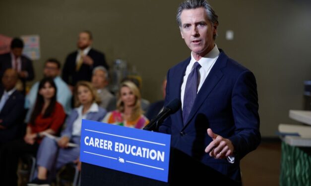 Rep. Barbara Lee fumes over Gavin Newsom snub on Feinstein replacement
