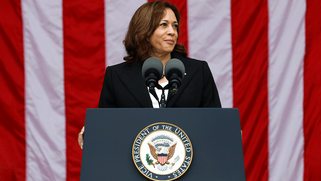 U.S. Vice President Kamala Harris speaks at Arlington National Ceremony in 2022. (Anna Moneymaker/Getty Images)