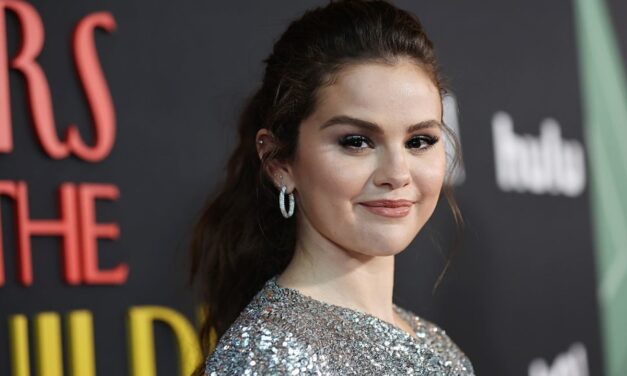 Selena Gomez Jokes About Relationship Status in Hilarious TikTok