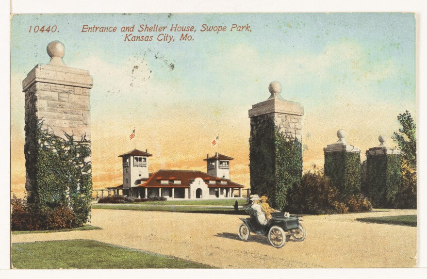 1914 postcard of the entrance and shelter house at Swope Park.