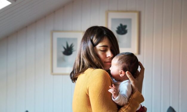 Child-Free But Undecided: What It’s Like To Live With ‘Parental FOMO’