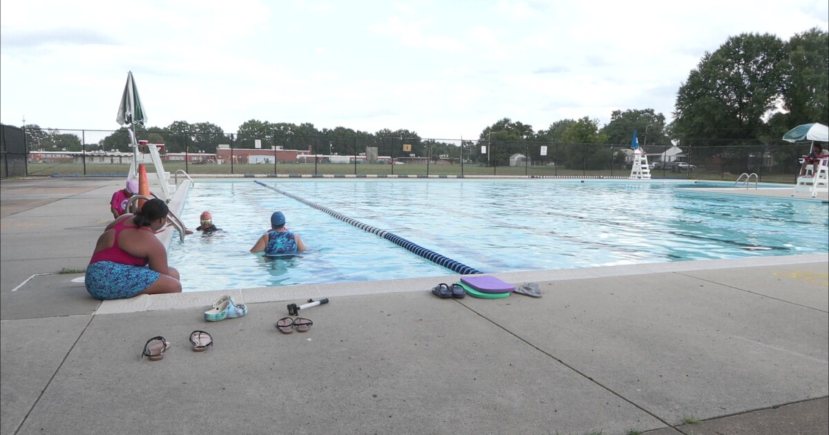 Henrico woman looks to end stereotypes in the water