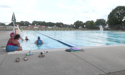 Henrico woman looks to end stereotypes in the water