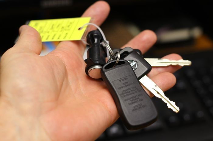 What to do if you lose or damage your car keys
