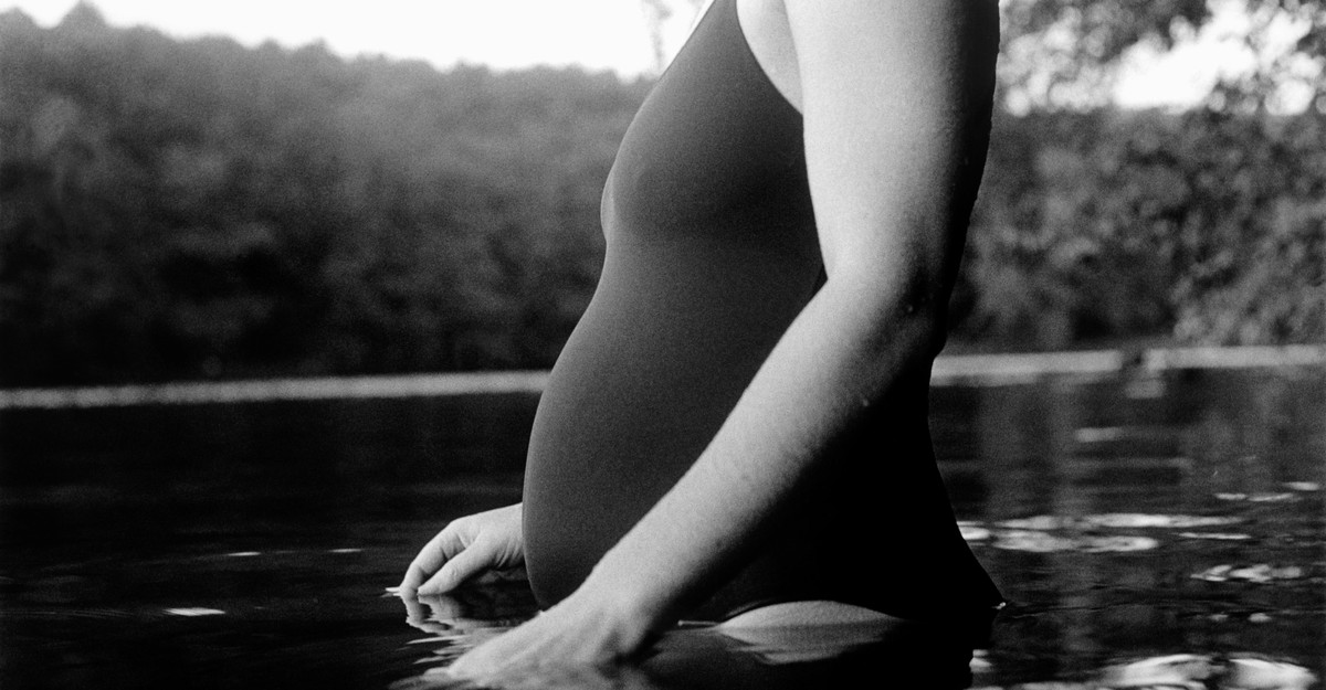 Why So Many Accidental Pregnancies Happen in Your 40s