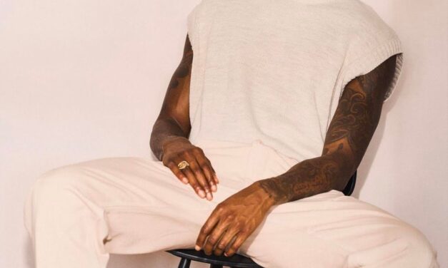 I Interviewed Hot Guys About ‘Pretty Privilege’ For Men