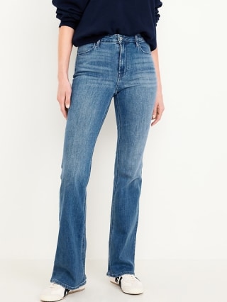 These expert-approved jeans for mature women will upgrade your fall denim collection