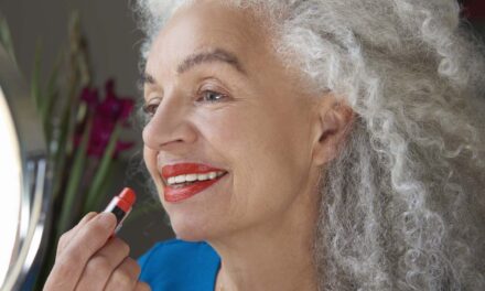 5 Lipstick Mistakes to Stop Making on Mature Lips