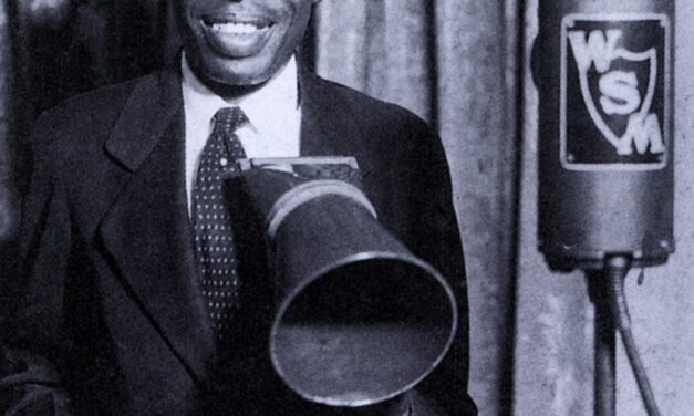 6 History-Making Black Country Singers, Including Beyoncé and Linda Martell